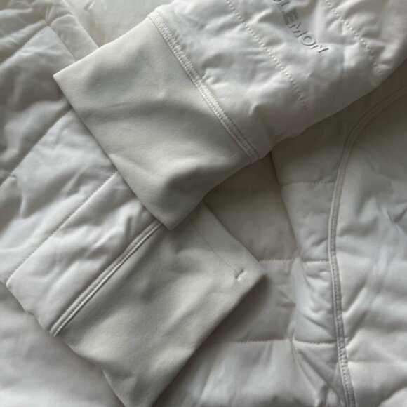 NWOT Lululemon Dynamic Movement Water Repellant Hoodie Light Ivory Size 8 - Picture 6 of 7